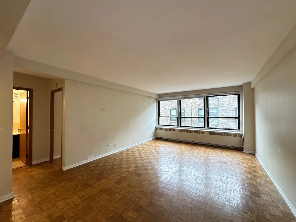4180 N Marine Dr, , 60613, USA 60613-unit#312-Chicago-IL