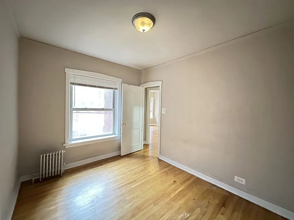 4027 W Melrose St, , 60641, USA 60641-unit#2S-Chicago-IL