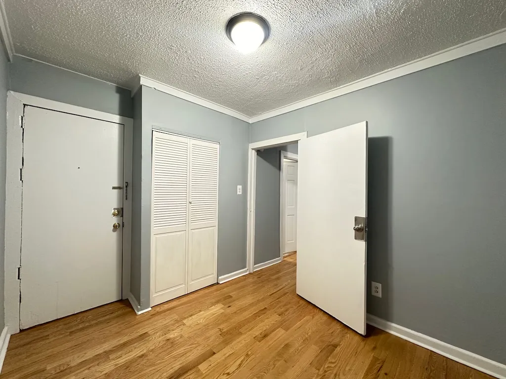 5668 N Ridge Ave, , 60660, USA 60660-unit#1N-Chicago-IL