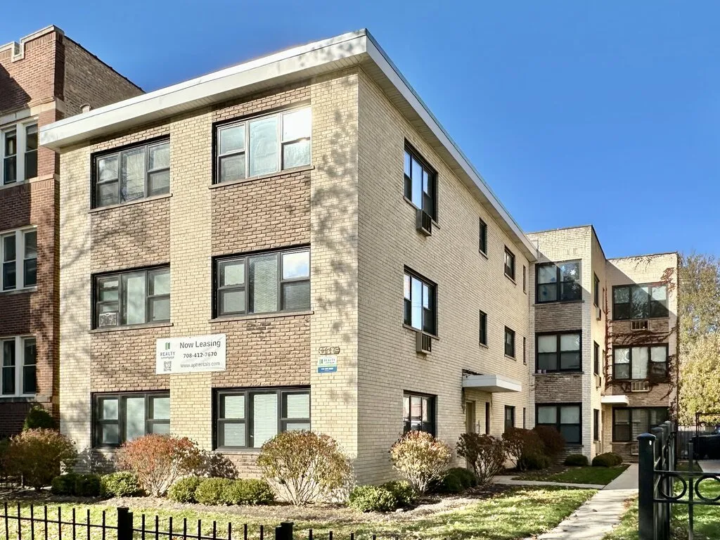 1644 W Sherwin Ave, , 60626, USA 60626-unit#2B-Chicago-IL