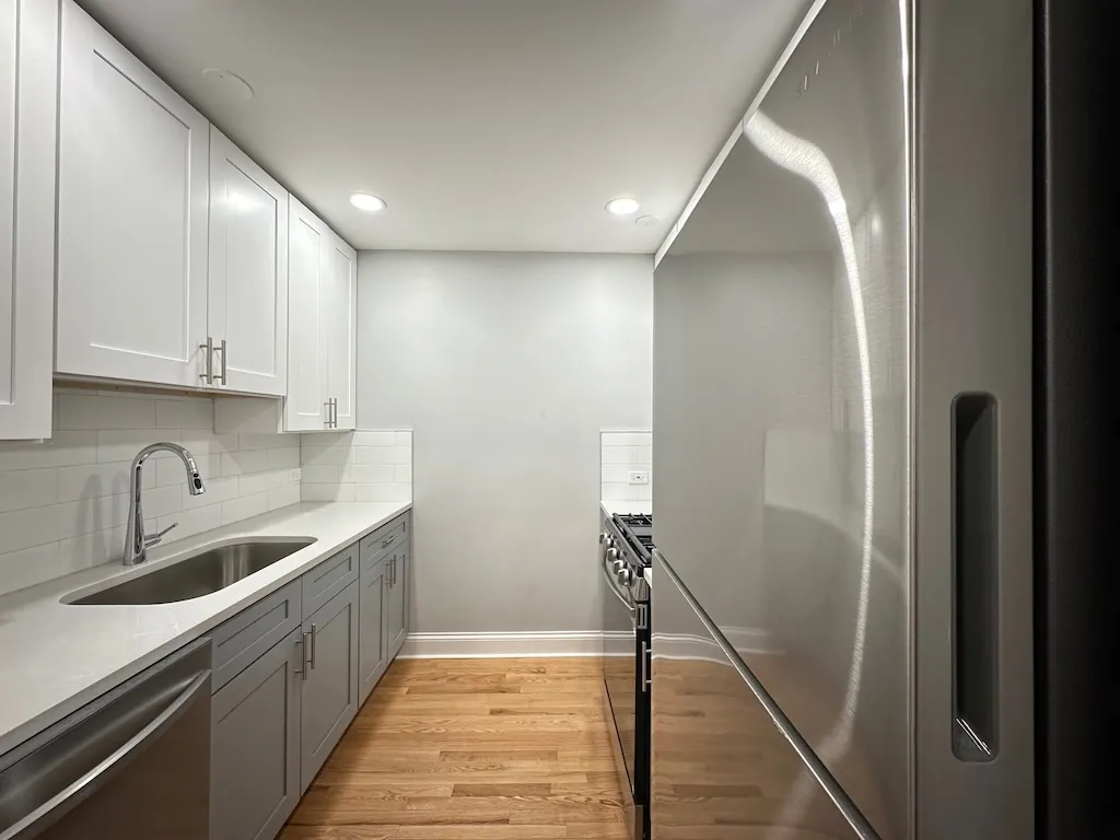 6954 N Sheridan Rd, ,  60626, USA 60626-unit#206-Chicago-IL