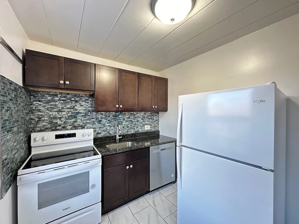 1360 W Touhy Ave, , 60626, USA 60626-unit#510-Chicago-IL