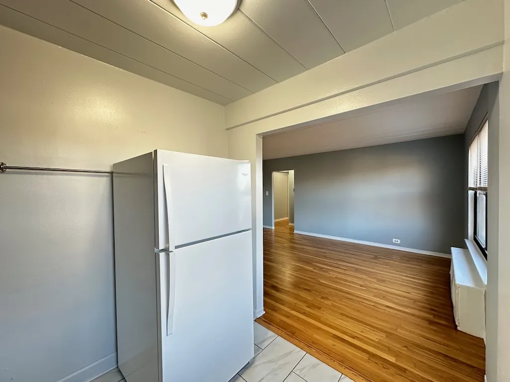 1360 W Touhy Ave, , 60626, USA 60626-unit#510-Chicago-IL