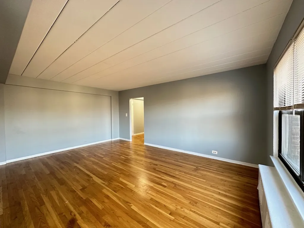 1360 W Touhy Ave, , 60626, USA 60626-unit#510-Chicago-IL