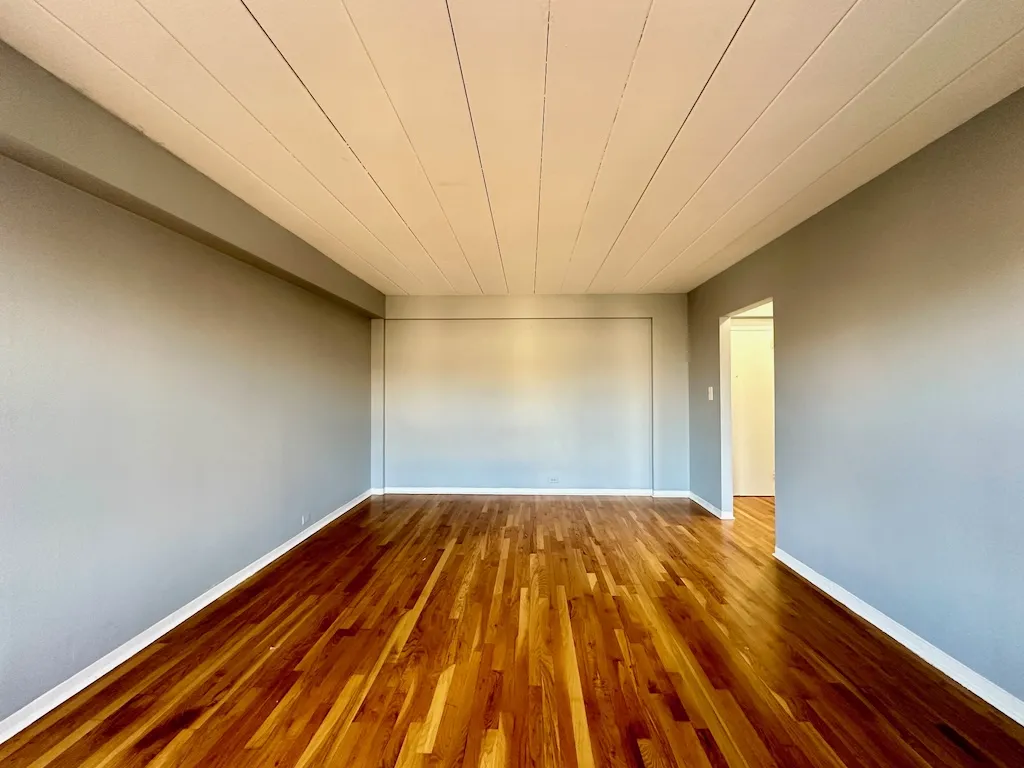 1360 W Touhy Ave, , 60626, USA 60626-unit#510-Chicago-IL