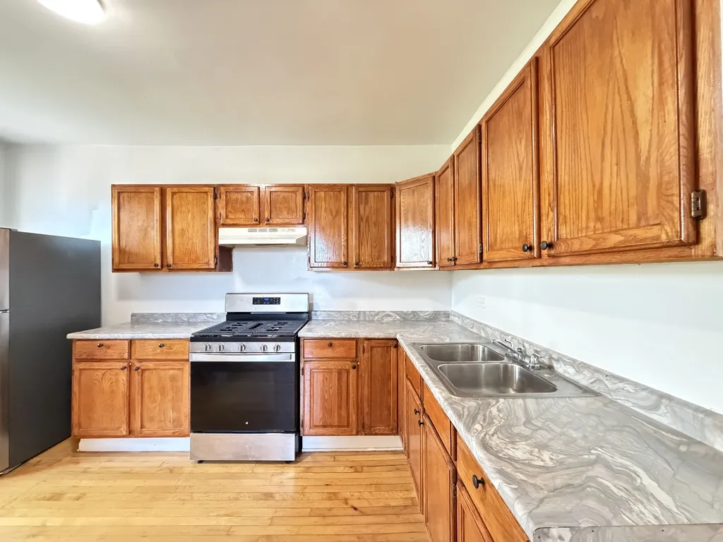 4251 W Haddon Ave, ,  60651, USA 60651-unit#2-Chicago-IL