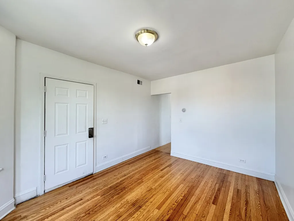 4251 W Haddon Ave, ,  60651, USA 60651-unit#2-Chicago-IL