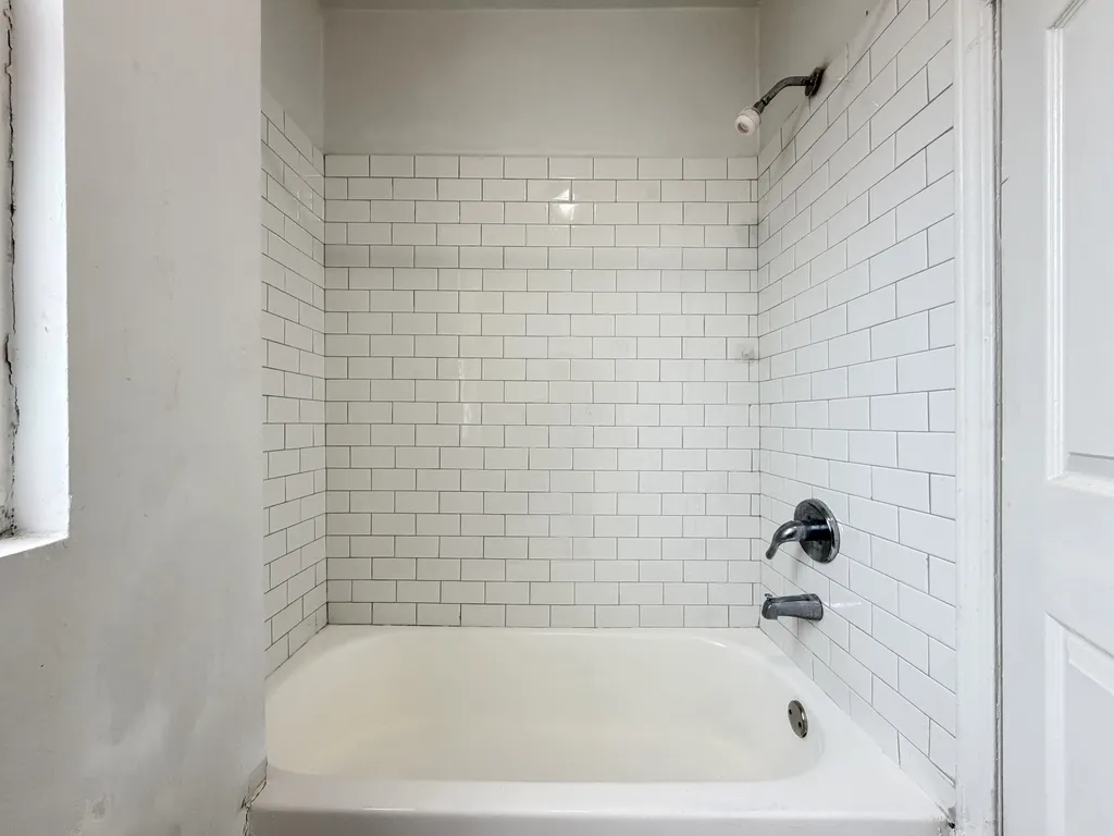 4251 W Haddon Ave, ,  60651, USA 60651-unit#2-Chicago-IL