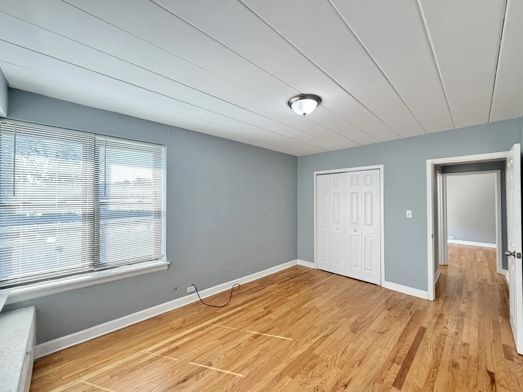 1360 W Touhy Ave, ,  60626, USA 60626-unit#301-Chicago-IL