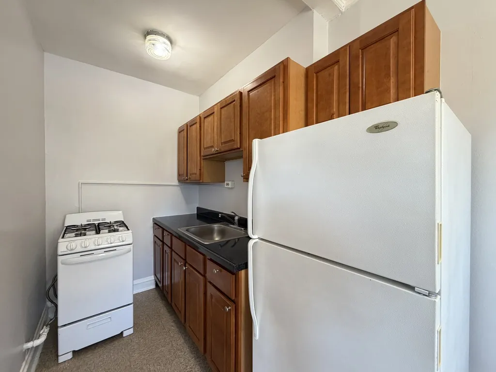 917 W Eastwood Ave, , 60640, USA 60640-unit#704-Chicago-IL