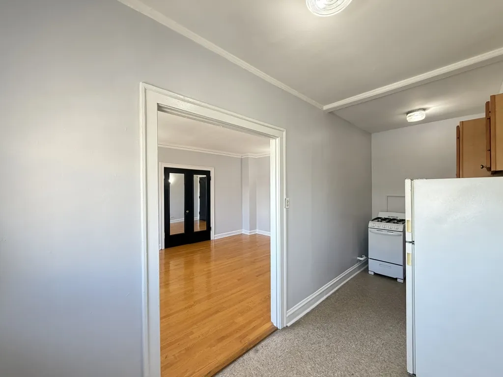 917 W Eastwood Ave, , 60640, USA 60640-unit#704-Chicago-IL