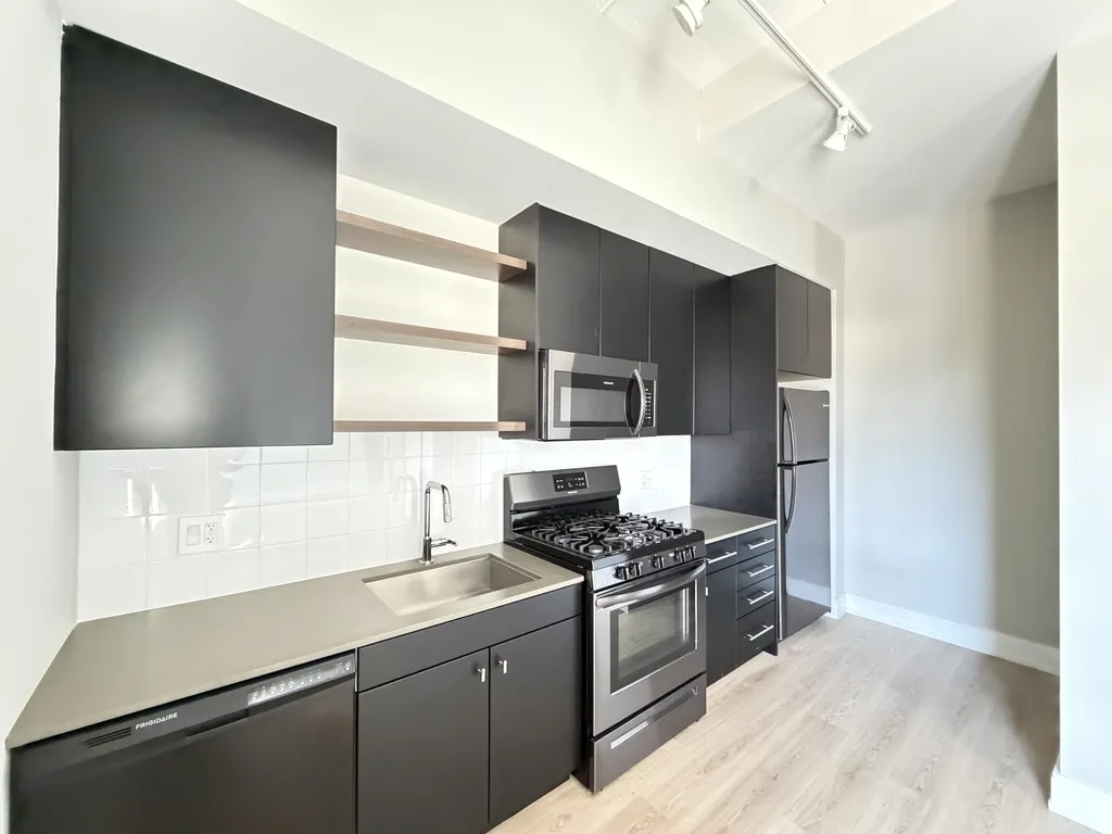 941 W Belmont Ave, , 60657, USA 60657-unit#501-Chicago-IL