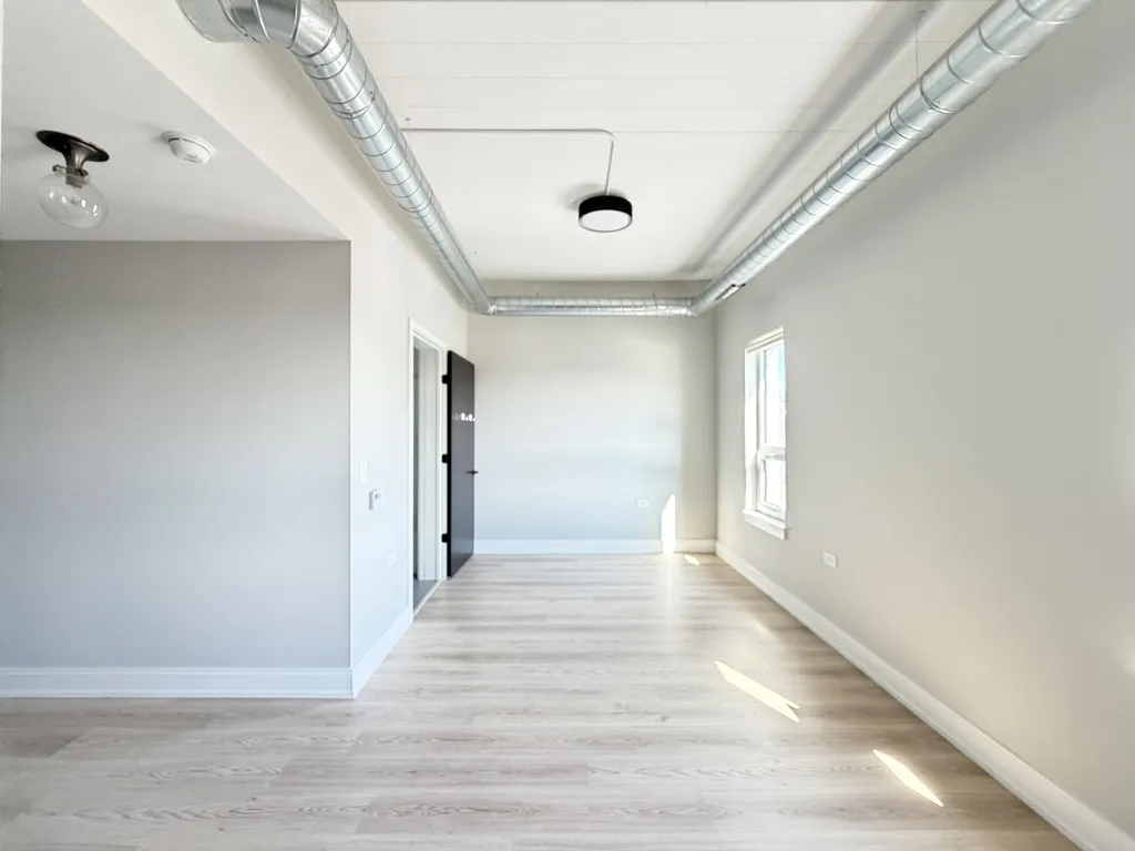 941 W Belmont Ave, , 60657, USA 60657-unit#501-Chicago-IL
