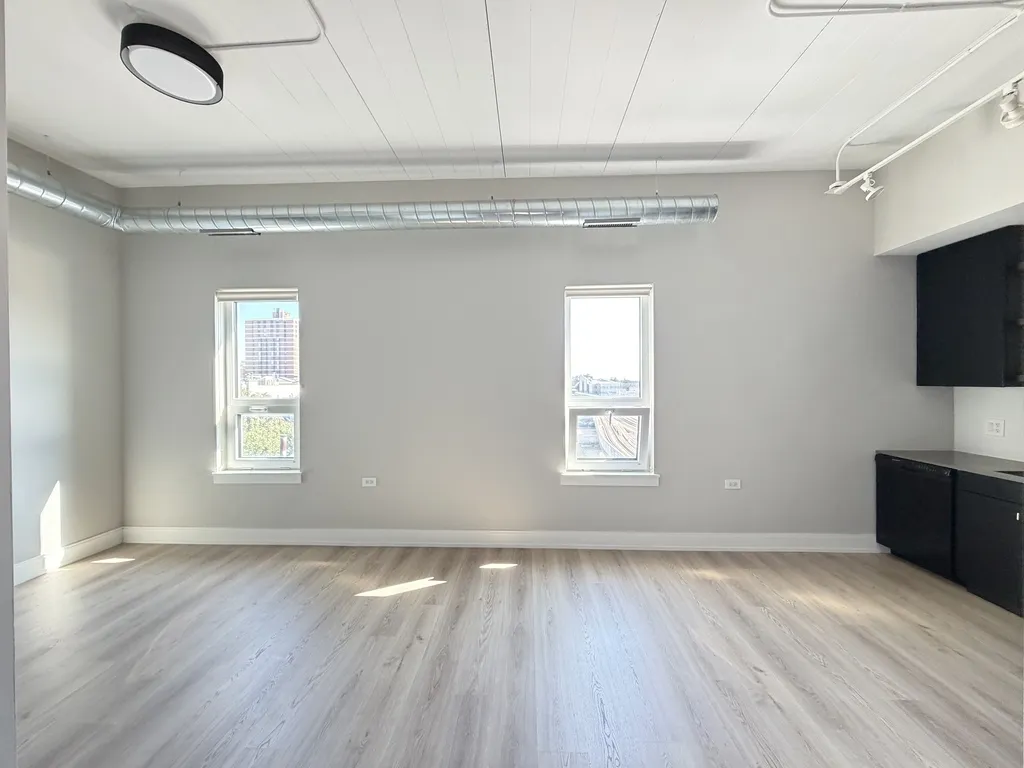 941 W Belmont Ave, , 60657, USA 60657-unit#501-Chicago-IL