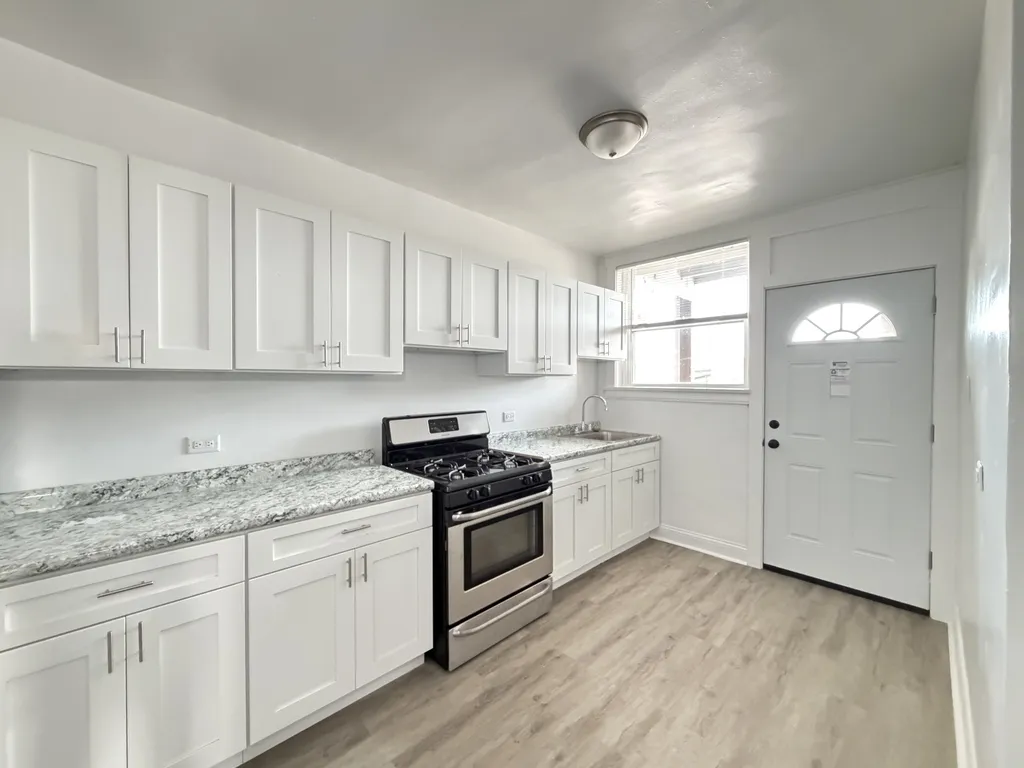 1650 W Morse Ave, ,  60626, USA 60626-unit#3-Chicago-IL
