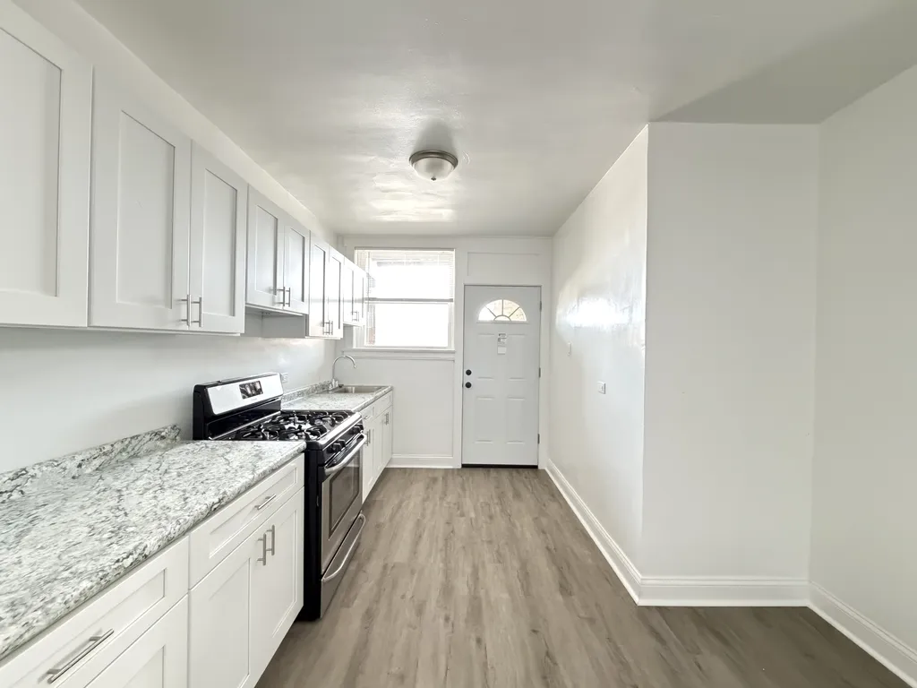 1650 W Morse Ave, ,  60626, USA 60626-unit#3-Chicago-IL