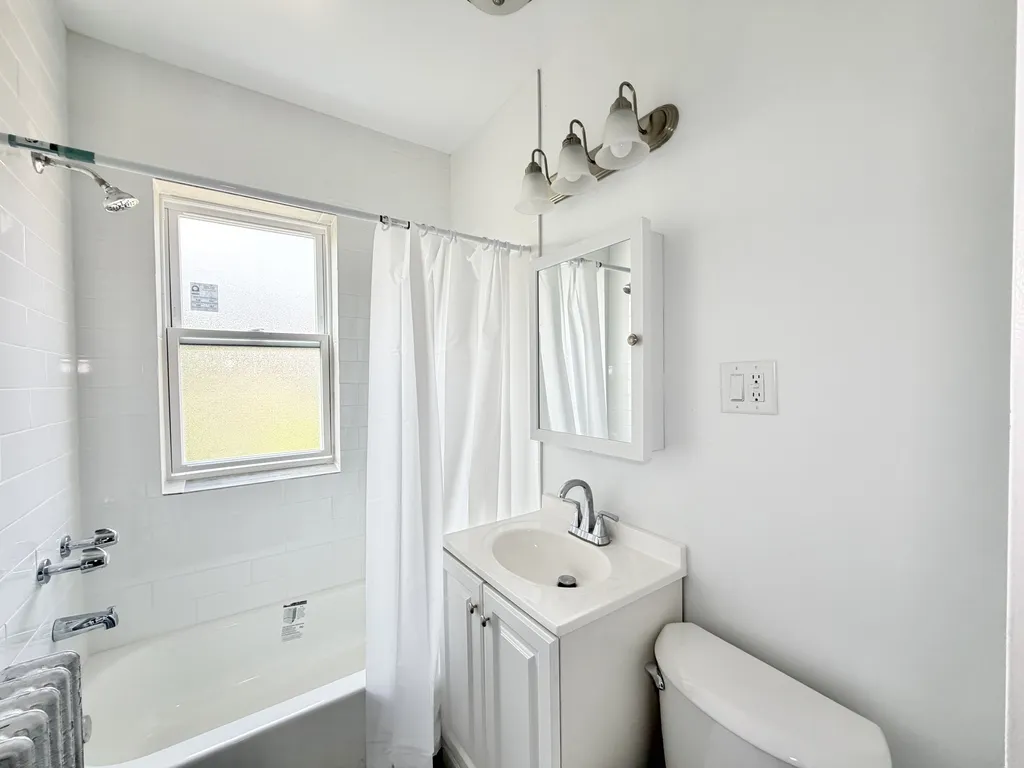 1650 W Morse Ave, ,  60626, USA 60626-unit#3-Chicago-IL