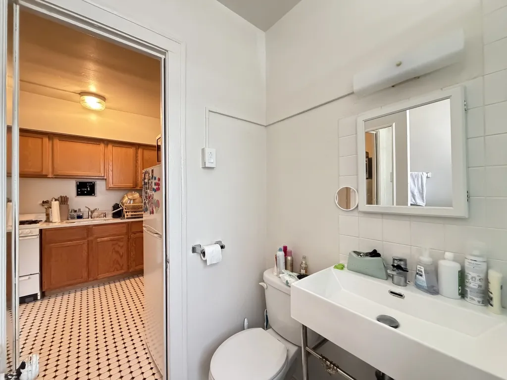 4531 N Ashland Ave, , 60640, USA 60640-unit#205-Chicago-IL