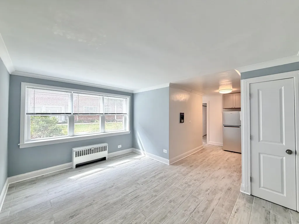 6731 N California Ave, , 60645, USA 60645-unit#GS-Chicago-IL