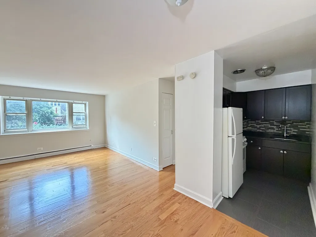 6830 N Sheridan Rd, , 60626, USA 60626-unit#266-Chicago-IL