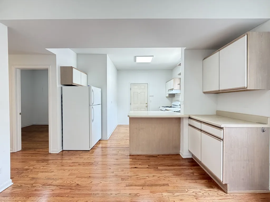 5783 N Ridge Ave, , 60660, USA 60660-unit#2-Chicago-IL
