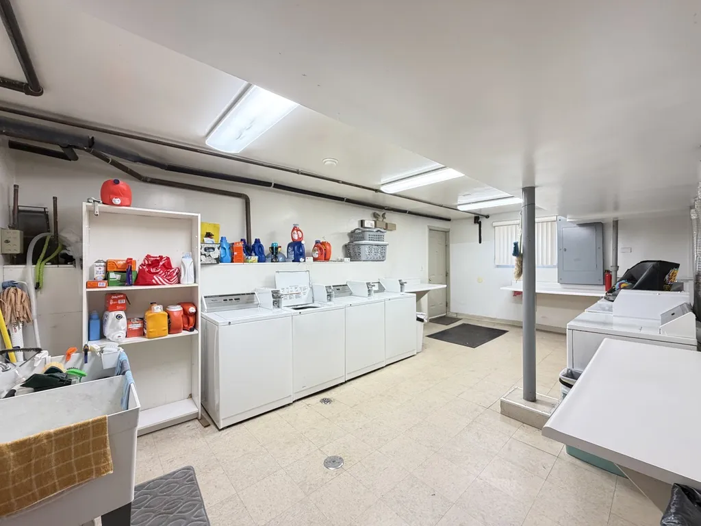 5783 N Ridge Ave, , 60660, USA 60660-unit#2-Chicago-IL
