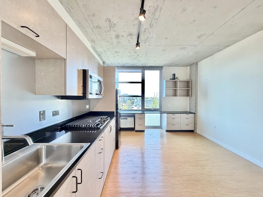 1515 N Fremont St, ,  60642, USA 60642-unit#404-Chicago-IL