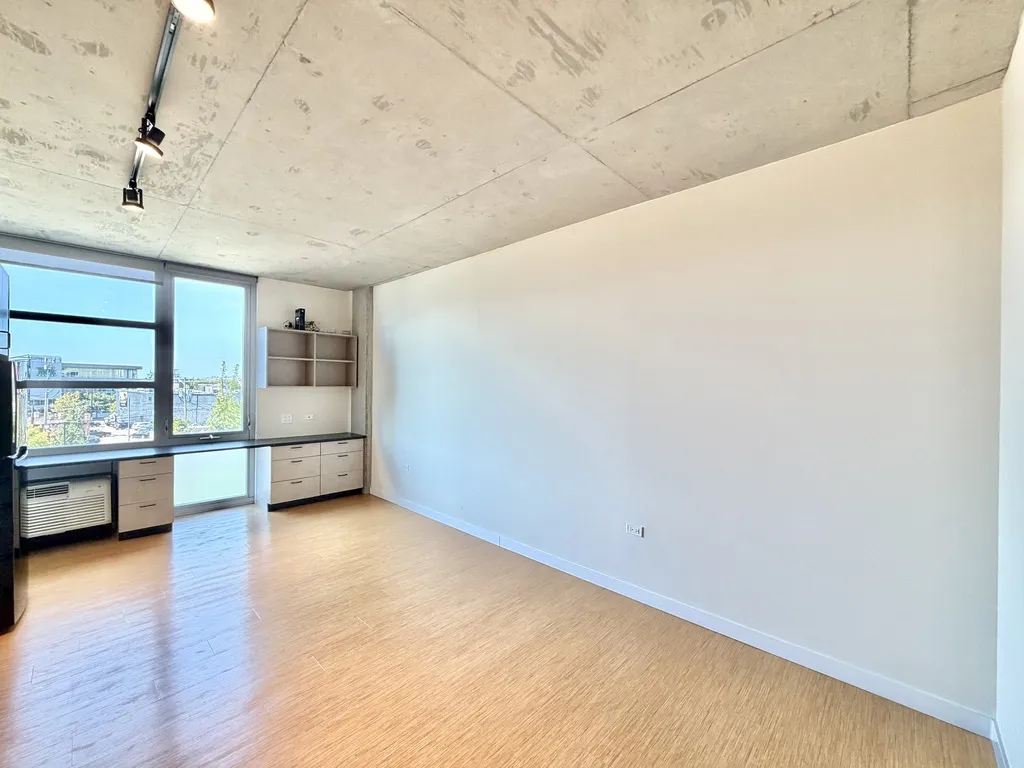 1515 N Fremont St, ,  60642, USA 60642-unit#404-Chicago-IL