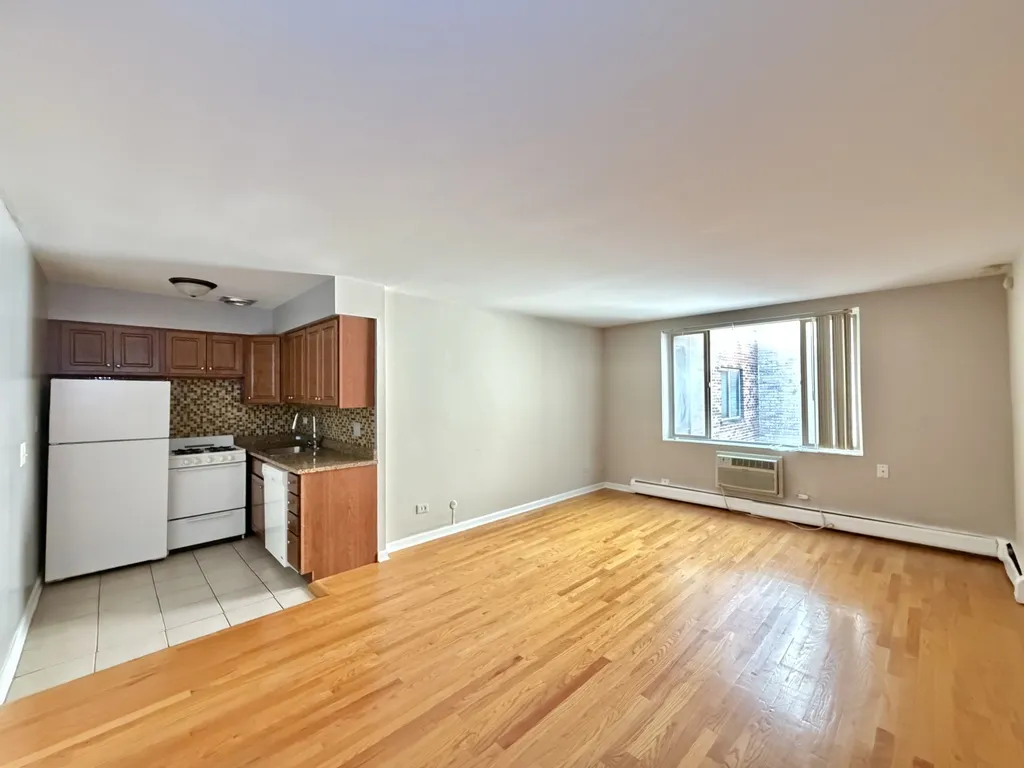 5820 N Sheridan Rd, ,  60660, USA 60660-unit#409-Chicago-IL