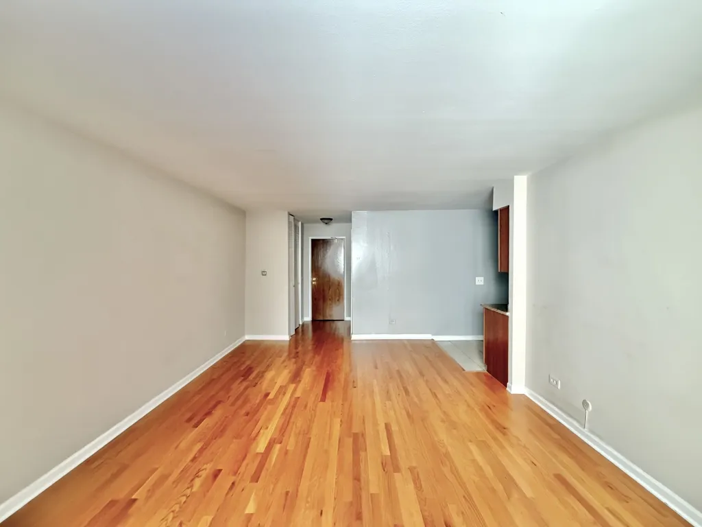 5820 N Sheridan Rd, ,  60660, USA 60660-unit#409-Chicago-IL
