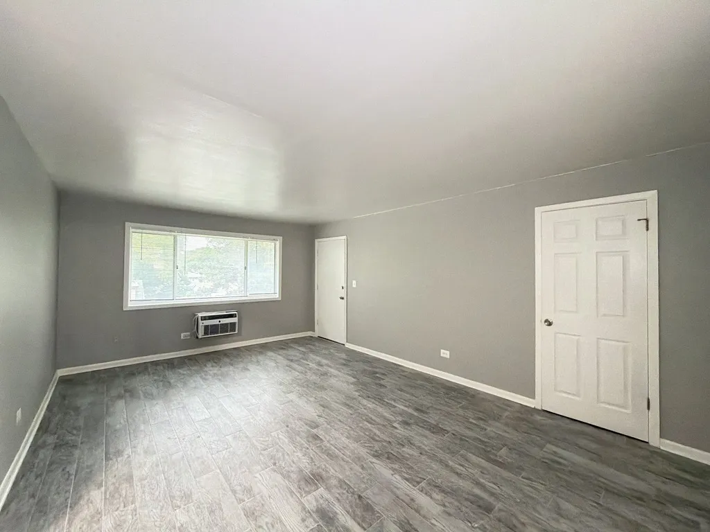1408 Carol St, Park Ridge,  60068, USA 60068-unit#3C-Chicago-IL
