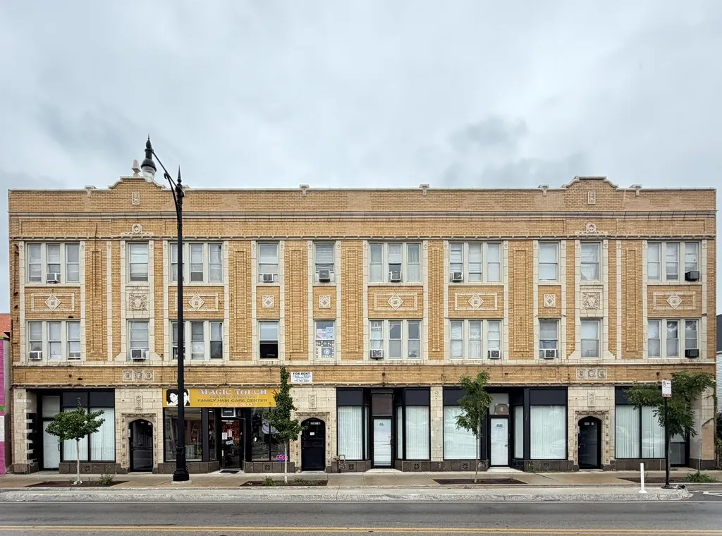 3585 N Milwaukee Ave, , 60641, USA 60641-unit#1-Chicago-IL