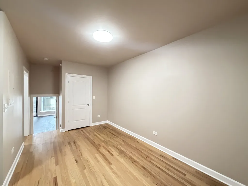 3585 N Milwaukee Ave, , 60641, USA 60641-unit#1-Chicago-IL