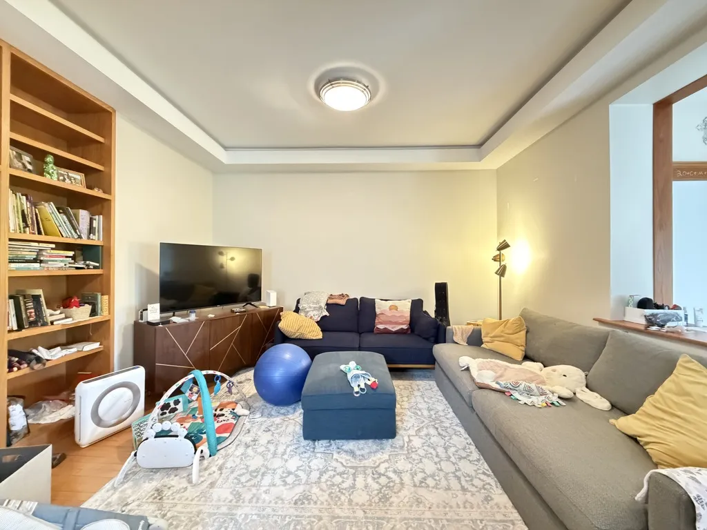 833 N Rockwell St, , 60622, USA 60622-unit#3-Chicago-IL