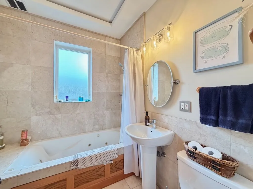 835 N Rockwell St, ,  60622, USA 60622-unit#3-Chicago-IL