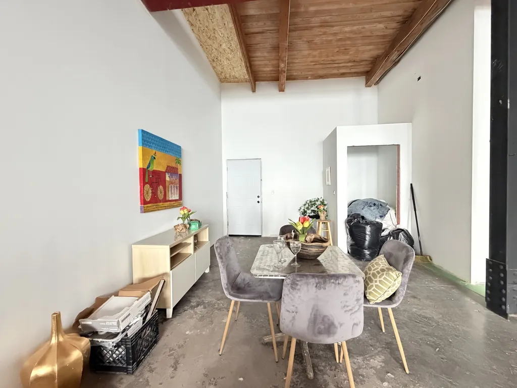 3144 W Carroll Ave, , 60612, USA 60612-unit#203-Chicago-IL