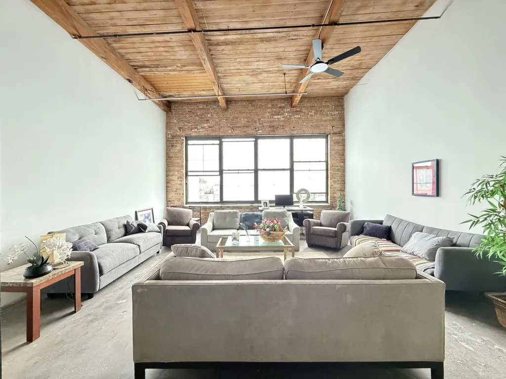 3144 W Carroll Ave, , 60612, USA 60612-unit#203-Chicago-IL
