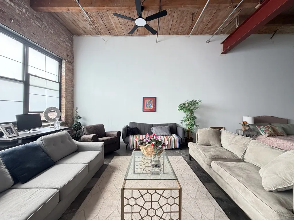 3144 W Carroll Ave, , 60612, USA 60612-unit#203-Chicago-IL