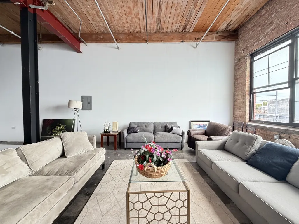 3144 W Carroll Ave, , 60612, USA 60612-unit#203-Chicago-IL