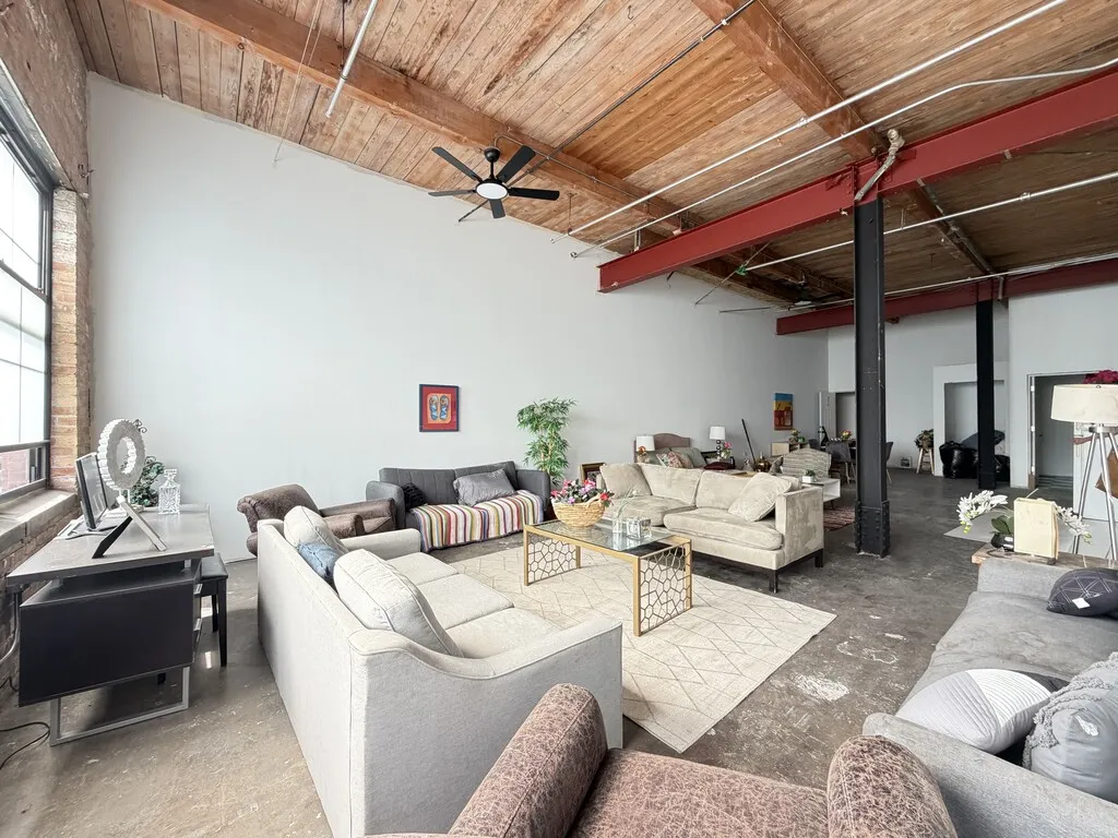 3144 W Carroll Ave, , 60612, USA 60612-unit#203-Chicago-IL