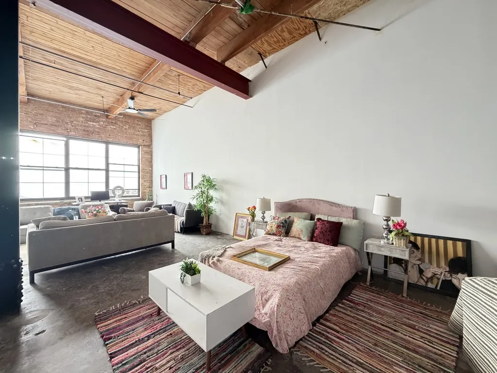 3144 W Carroll Ave, , 60612, USA 60612-unit#203-Chicago-IL
