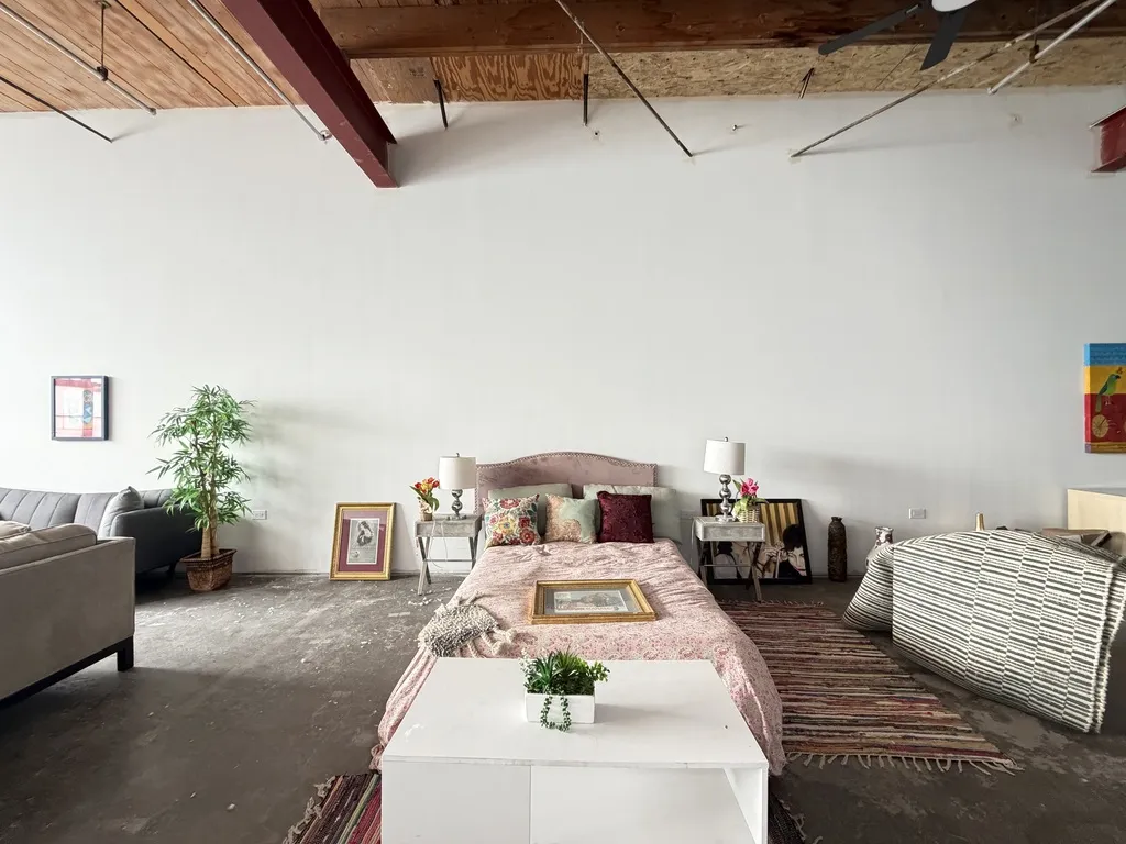 3144 W Carroll Ave, , 60612, USA 60612-unit#203-Chicago-IL
