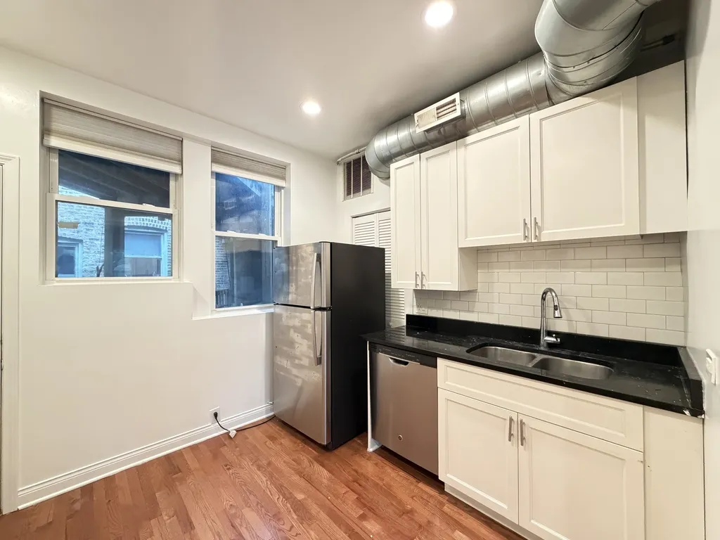 1161 W Lunt Ave, , 60626, USA 60626-unit#2-Chicago-IL