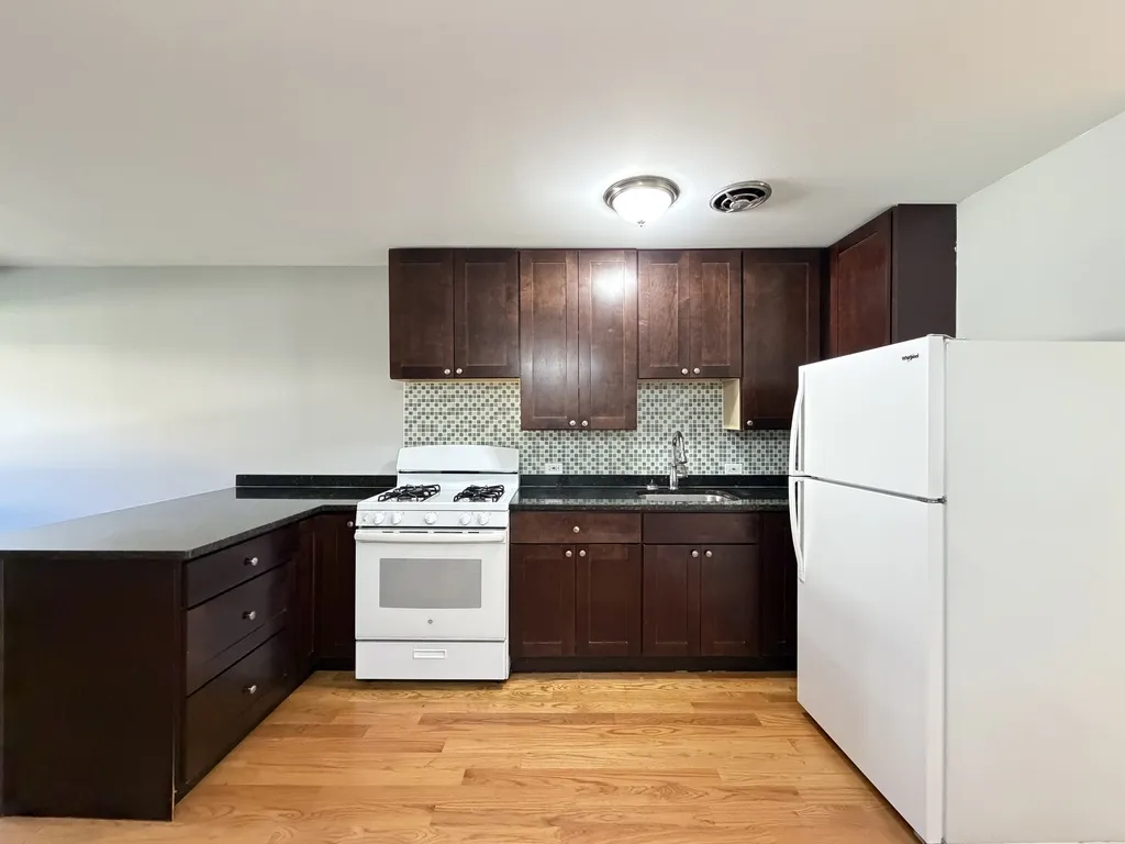 8500 Waukegan Rd, Morton Grove, 60053, USA 60053-unit#7-Chicago-IL