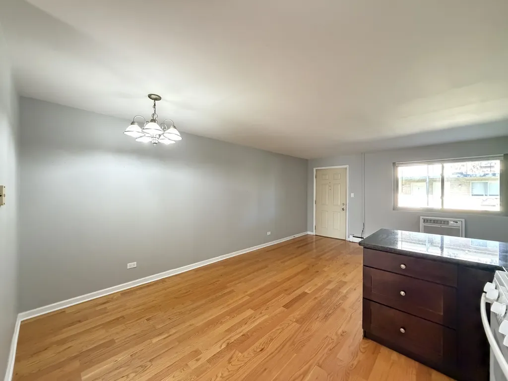8500 Waukegan Rd, Morton Grove, 60053, USA 60053-unit#7-Chicago-IL