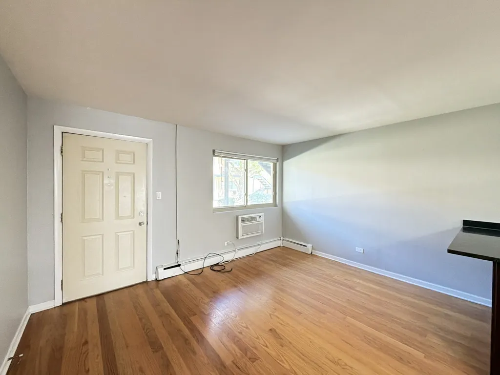8500 Waukegan Rd, Morton Grove, 60053, USA 60053-unit#7-Chicago-IL