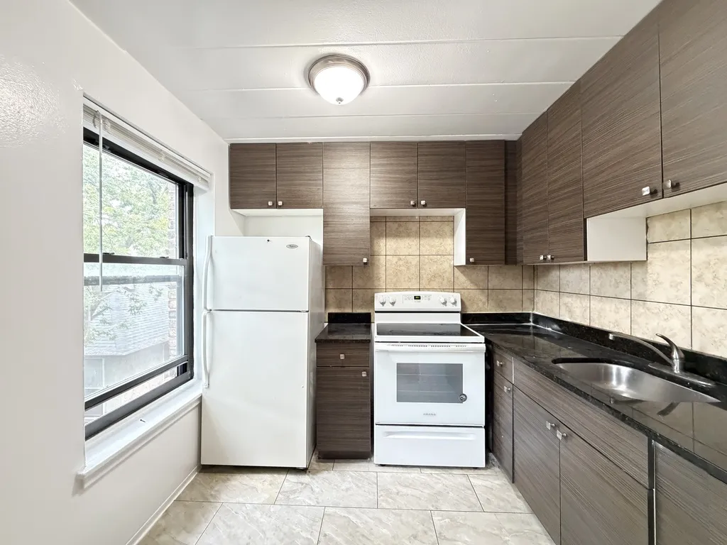 1360 West Touhy Avenue, ,  60626, USA 60626-unit#406-Chicago-IL
