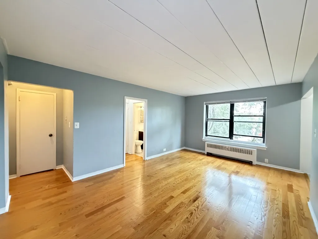 1360 West Touhy Avenue, ,  60626, USA 60626-unit#406-Chicago-IL