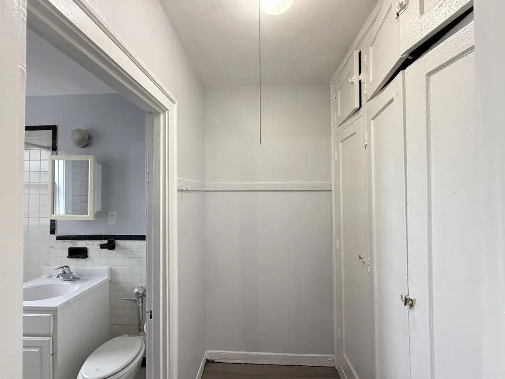 917 W Eastwood Ave, ,  60640, USA 60640-unit#507-Chicago-IL