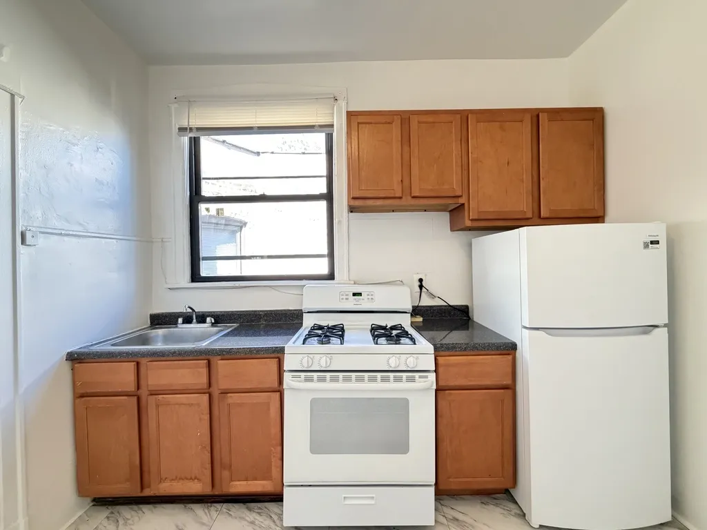 3120 W Schubert Ave, ,  60647, USA 60647-unit#2W-Chicago-IL